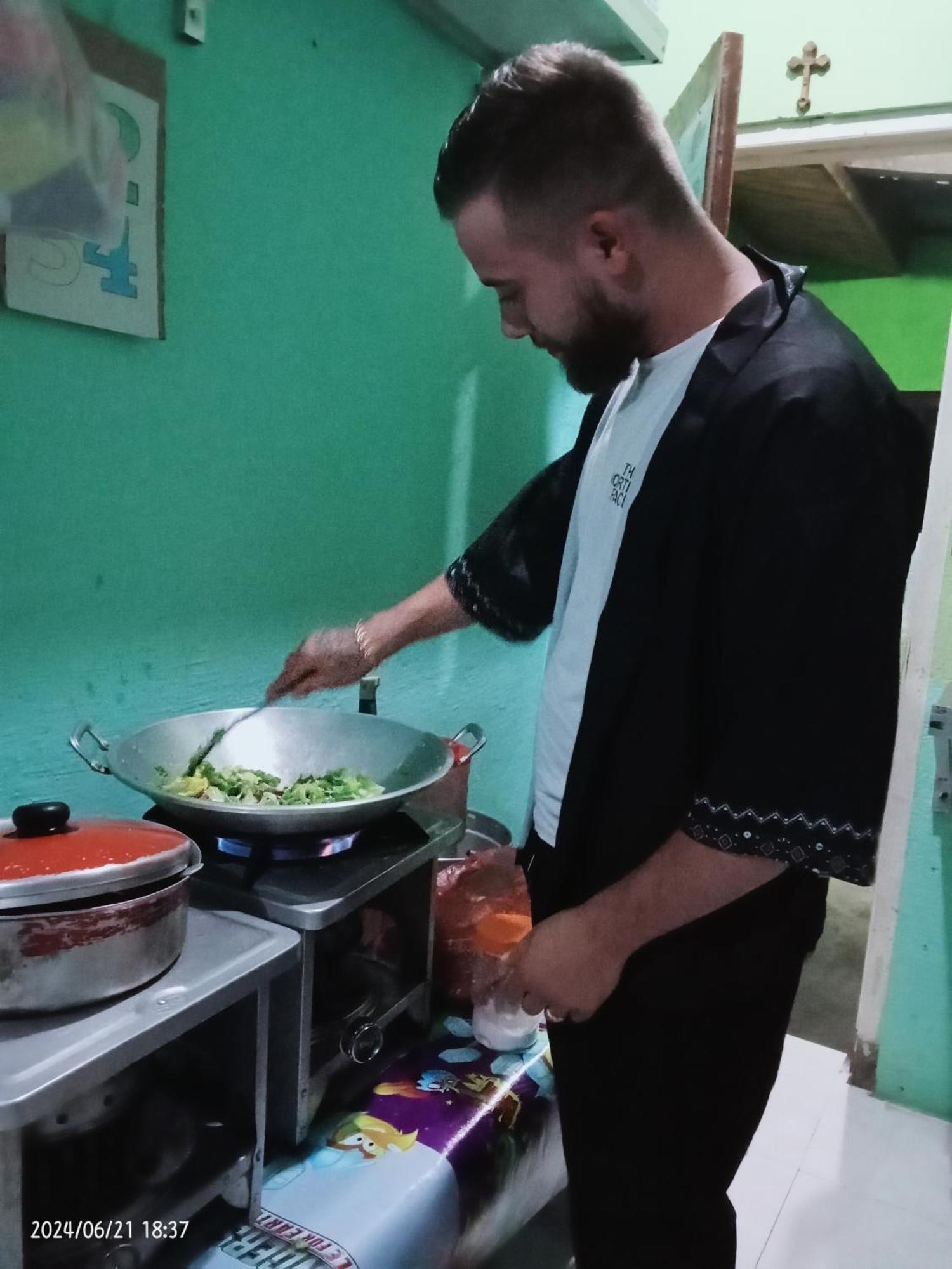 Petra Homestay Bangka Leda Ruteng Ngoại thất bức ảnh
