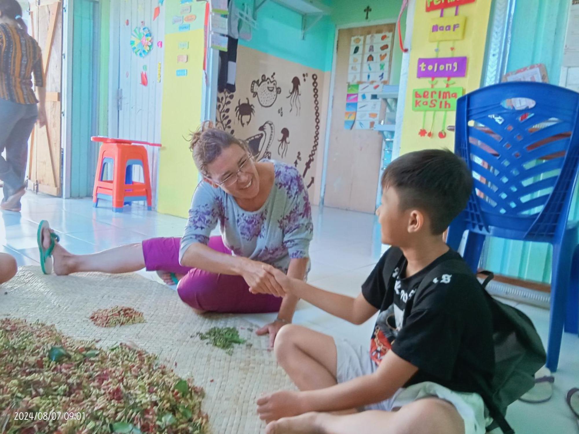 Petra Homestay Bangka Leda Ruteng Ngoại thất bức ảnh